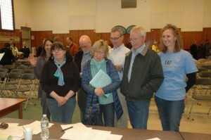 Moderator Tim Clark oversaw the swearing in of several new officers to town. They include (in back l to r): Jeannine Dunne, Town Clerk; Charlie Champagne, Budget Committee; Rich Scheinblum, Budget Committee. Front row l to r: Sarah Sangermano, Supervisor of the Checklist; Suzan Macy, Planning Board; Paul Delphia, Selectman; and Connie Cerroni, Library Trustee. Photo by Sally Shonk