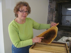 At the Beekeeper’s program held April 12th at the library, Jodi Turner shared a wealth of materials and expertise about how to raise happy bees for the ultimate reward of natural honey.